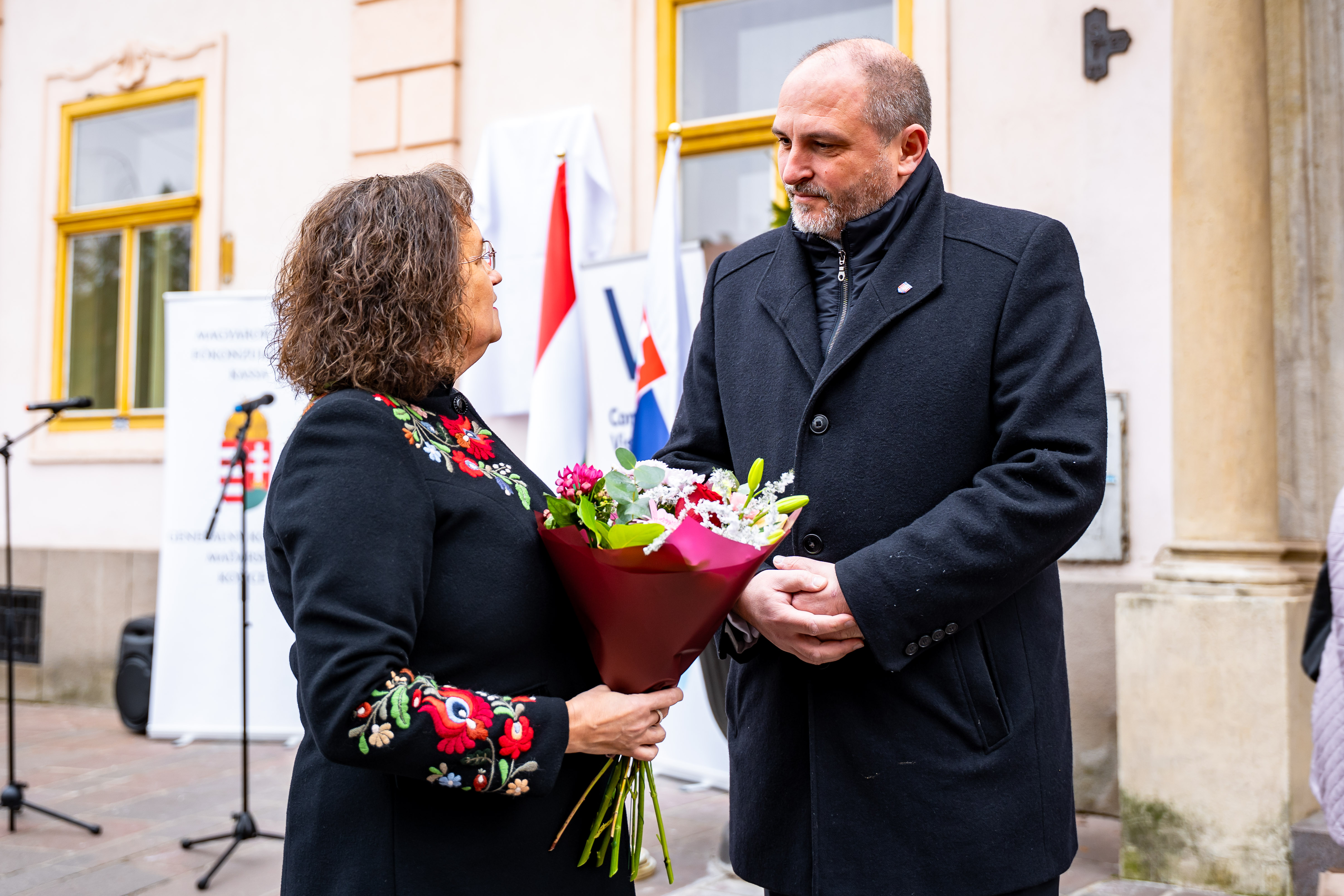 Slavnostne odhalenie pamatnej tabule na pocest kosickeho biskupa Augustina Fischer-Colbrieho-2